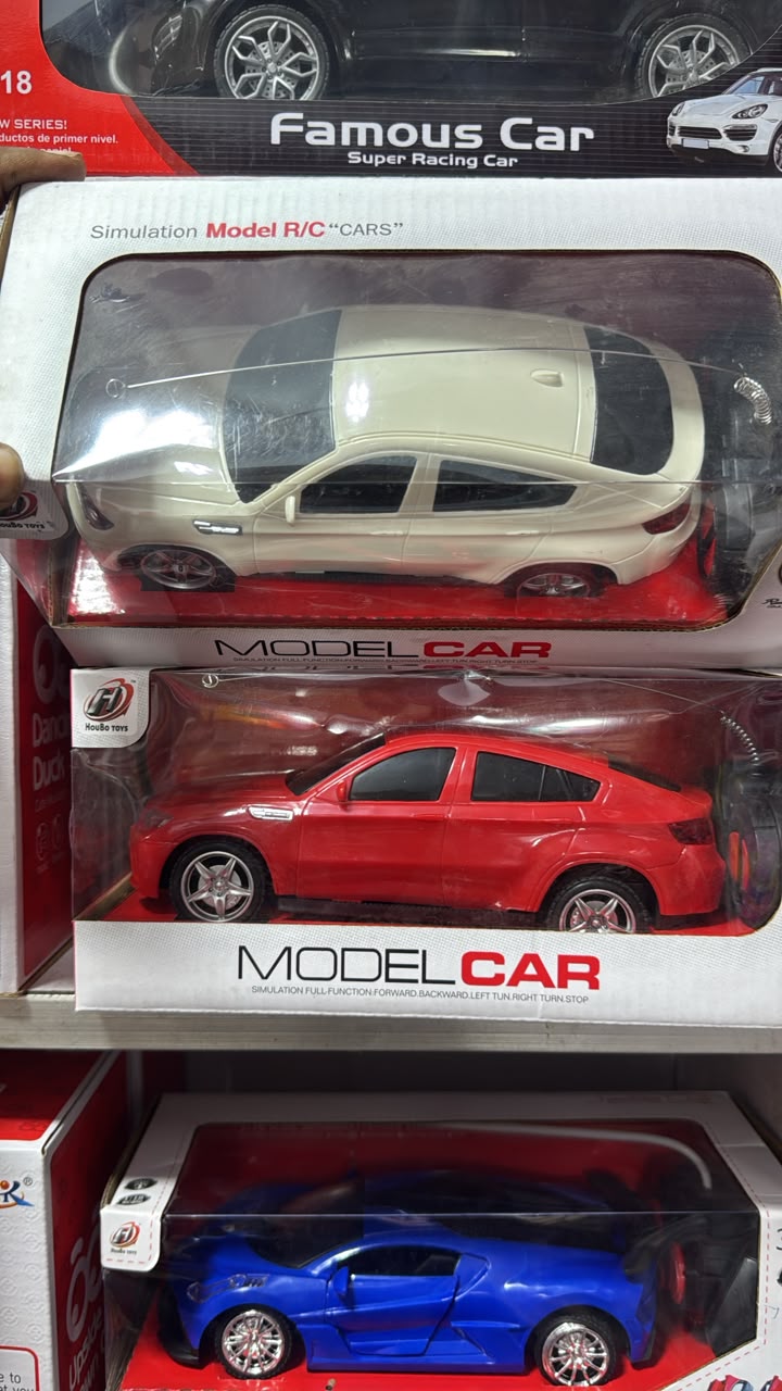 HouBo Toys Simulation Model R/C SUV / Coupe Car (Assorted White / Red — image 1